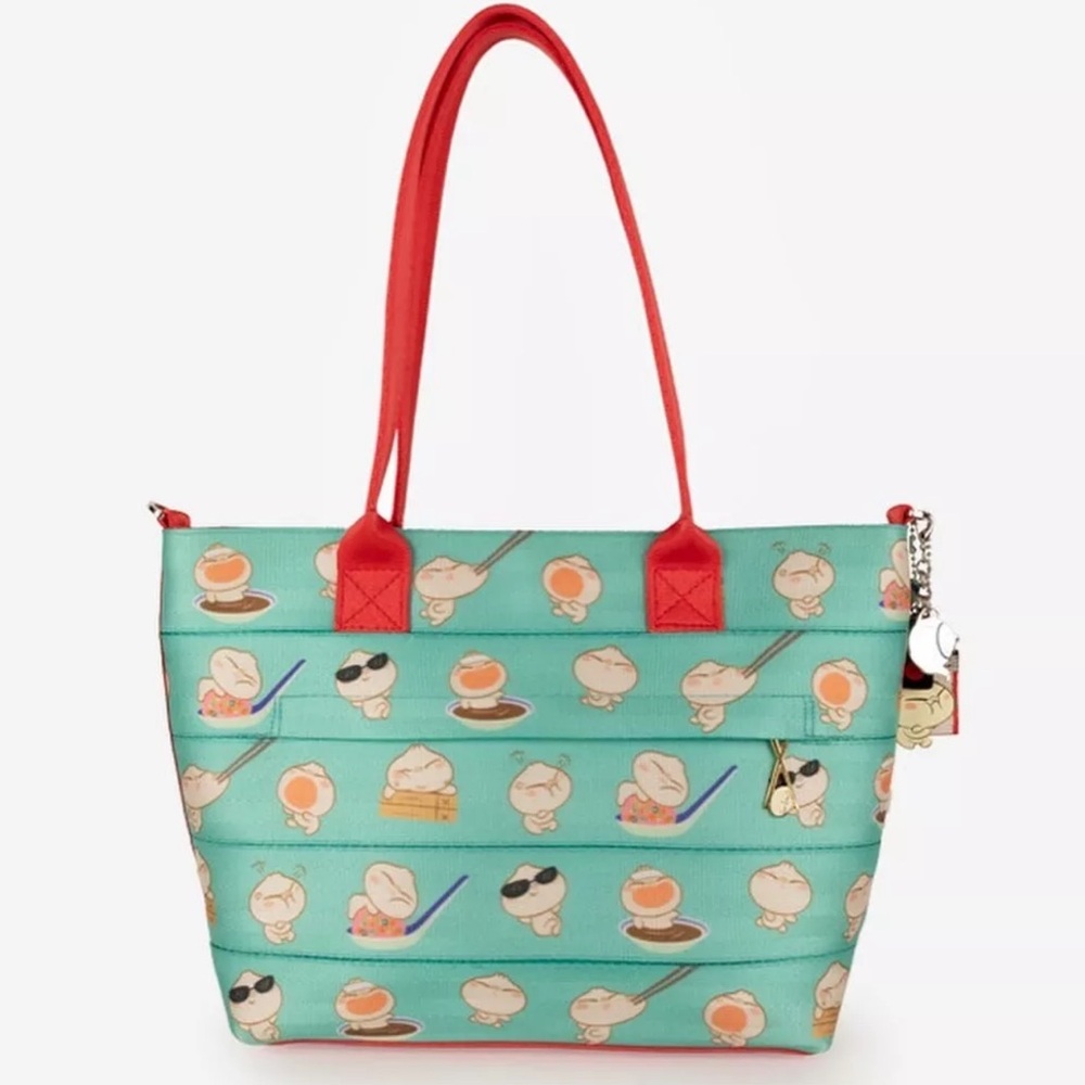 Harvey’s Seatbelt Disney Bao Bun mini streamline tote / NEW / sealed plastic bag